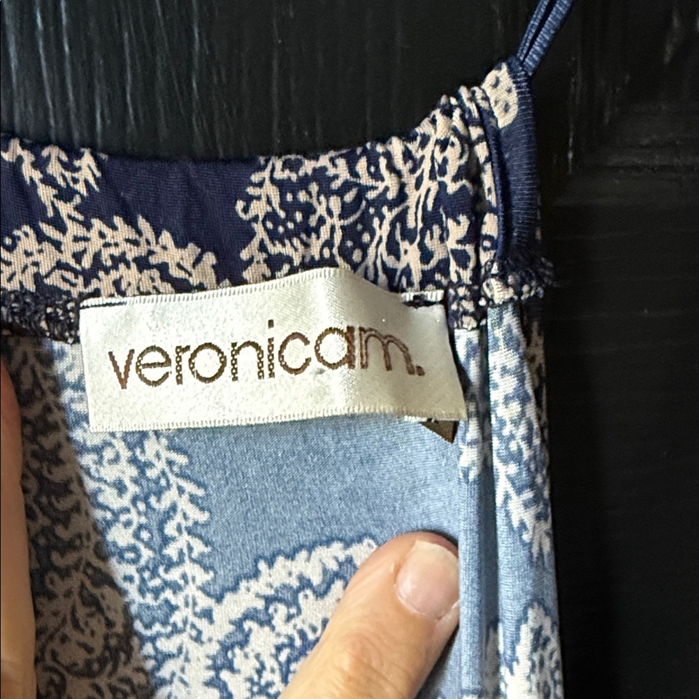 Veronica M Navy and White Paisley Maxi dress - Picture 2 of 6
